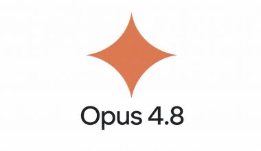 Logo Opus 4.8 avec étoile orange